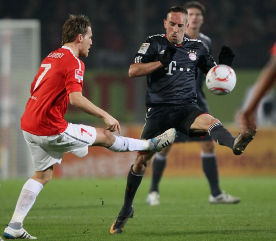 进提供了坚 进提供了坚