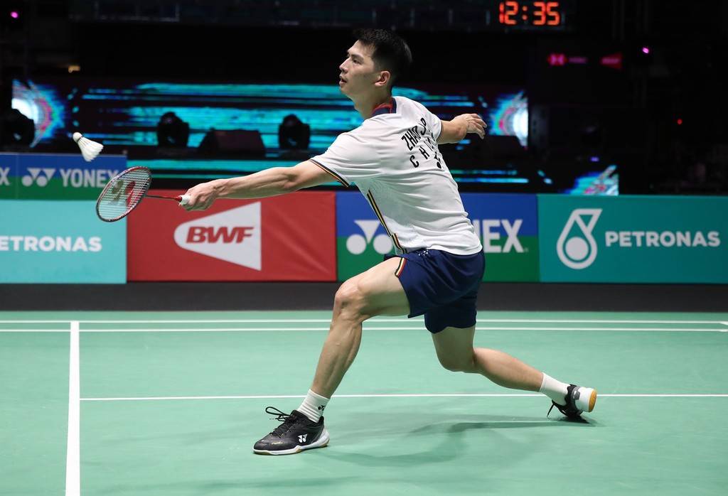 在不同比赛 在不同比赛